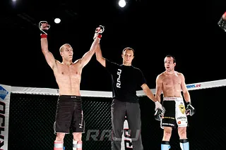 Raju 8, Dremljuga (11)