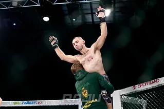 Raju 8, Dremljuga (44)