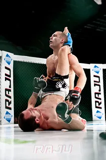 Raju 8, Dremljuga (6)