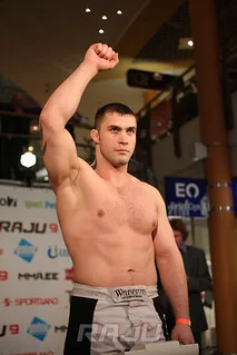 Raju 9 kaal, Klink (44)