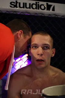 Raju 9 pro, Klink (140)