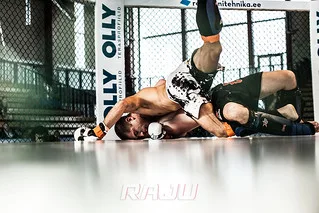 olly_raju_12_amatoorid_48