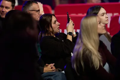 Evecon RAJU 20 – Audience